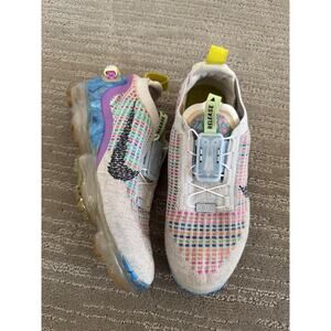 Nike Air VaporMax Flyknit 2020 Women’s Multicolor Lock Release